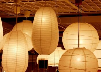 Este truco eleva instantáneamente las pantallas de lámparas de papel