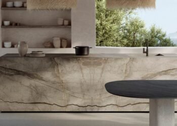 Azulejos Root plateados de Marazzi