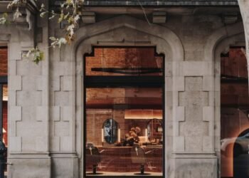 Miriam Barrio crea interiores «orgánicos y naturales» para salón de Barcelona