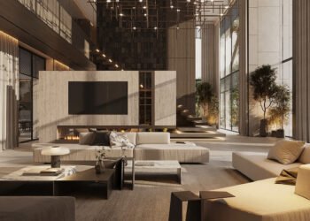 El lujo de la piedra, los techos altos y la iluminación escultural