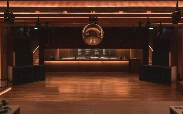 OMA diseña la discoteca Klymax para el resort Potato Head de Bali