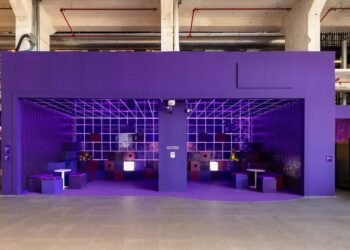 La nueva sede de Nubank en São Paulo está vestida de morado