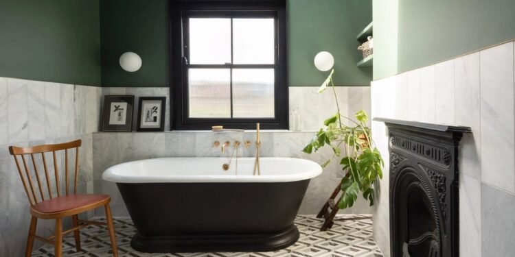 Ocho baños que combinan con seguridad color y diseño