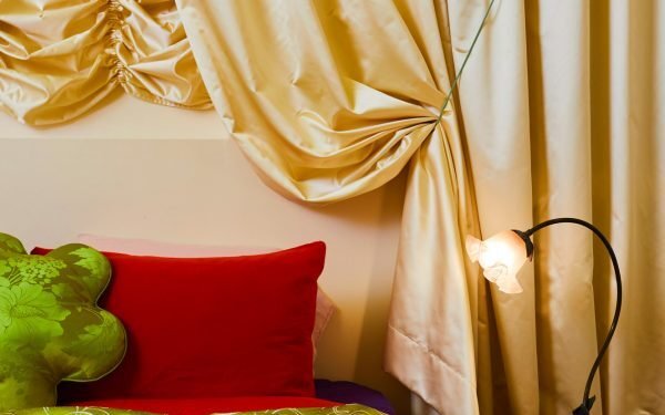 El fundador de Uchronia diseña su propia casa como «carta de amor a la artesanía francesa»