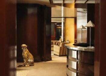 Necchi Architecture diseña el interior retro del Hôtel Château d’Eau en París