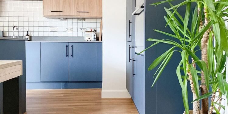 Cómo envolver los gabinetes de la cocina: consejos de expertos