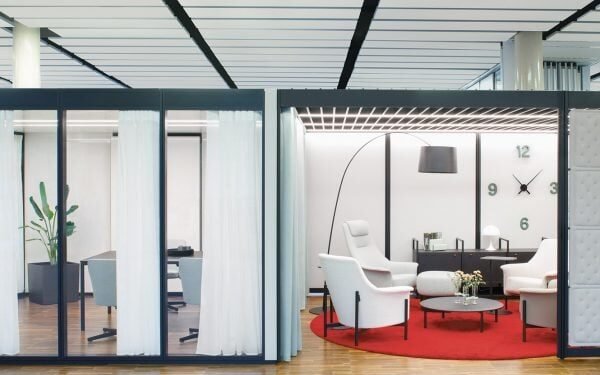 Sistema de mobiliario Points de Pearson Lloyd para Bene