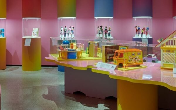 «Barbie es una propuesta de diseño que vale la pena», dice la curadora Danielle Thom