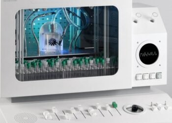 El pequeño escenario musical de Love Hultén acoge a una multitud de espermatozoides y óvulos