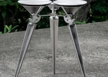 Sukchulmok crea un taburete ajustable fabricado íntegramente en acero