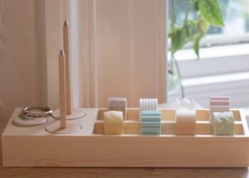 New Designers presenta proyectos de tres muestras escolares de Dezeen