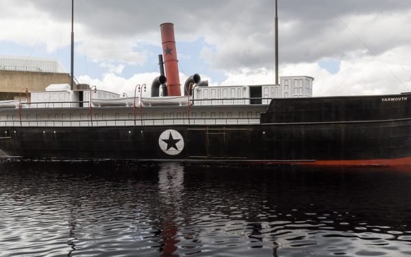 Tavares Strachan coloca un barco gigante en lo alto de la Hayward Gallery