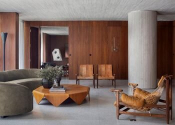 Ocho salones dominados por sofás gigantes