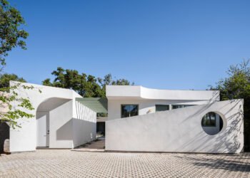 Una mezcla lúdica y moderna de geometría y generaciones