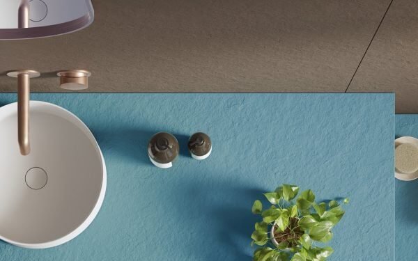 Colección de superficies AcquaSolid de Acquabella