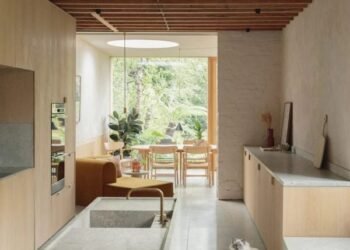 Ocho ampliaciones de casas en Londres que maximizan el espacio y la luz