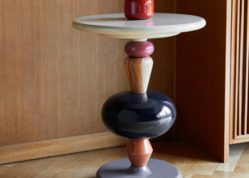 Este truco convirtió un jarrón de £8 en un engaño para una mesa auxiliar de £485