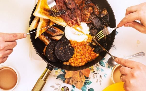 Buster + Punch y Staub presentan utensilios de cocina de hierro fundido negro