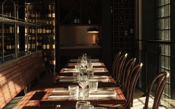 Café François es «tranquilizadoramente reconocible e intrigantemente diferente»