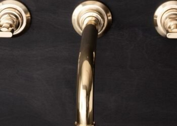 Grifo de pared Chapter Two de Studio Ore