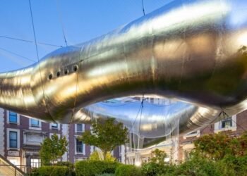 Columbia GSAPP fomenta la «interacción lúdica» con un pabellón inflable