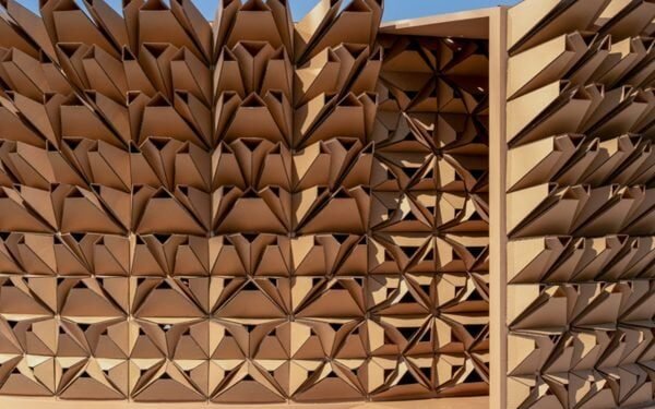 Deond crea un pabellón de cartón paramétrico para la Semana del Diseño de Dubai