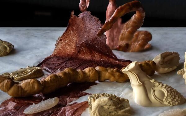 Hsin Min Chan convierte a una criatura ficticia en una experiencia de comer de nariz a cola