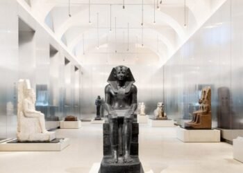 OMA crea la Galería de los Reyes revestida de aluminio en Turín