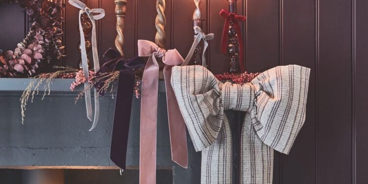 Cómo hacer un lazo para la repisa de la chimenea: ata tu repisa festiva