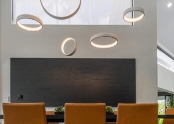 Anillos de luces de Ted Bradley Studio