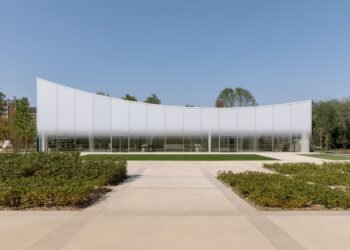 La arquitectura japonesa se encuentra con el champán en Maison Ruinart