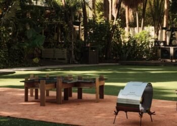 Alcova aporta diseño experimental a un hotel histórico para su segunda edición en Miami