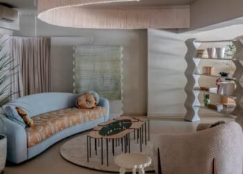 Josmo abre una tienda en Mumbai con «la cantidad justa de dramatismo»