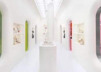 Louis Vuitton y Murakami crean una ventana emergente en Nueva York basada en hoteles de Tokio