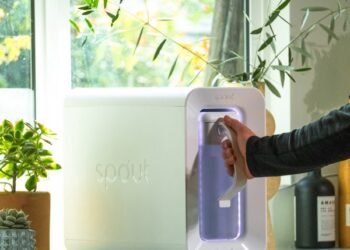 Un electrodoméstico con boquilla transforma el aire en «agua potable pura»