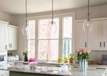 Cómo arreglar rápidamente las ventanas de corral de corrientes de aire con Sellotape