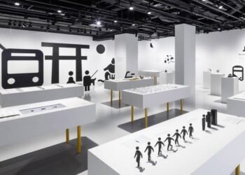 La exposición de Japan House London explora cómo los pictogramas "trascender barreras lingüísticas y culturales"