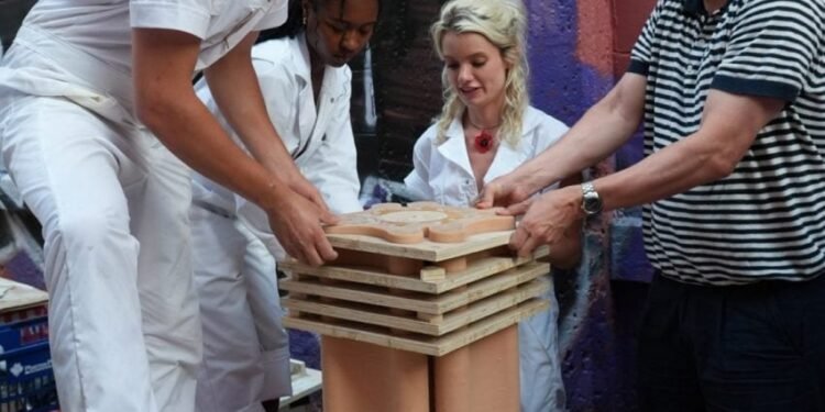 La agenda de Dezeen presenta concreto "para la fiesta" involucrar al público en el proceso de fabricación de muebles