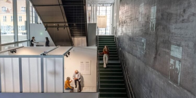 Spacon trae comportamiento digital a la arquitectura en la exposición Meet Me Here