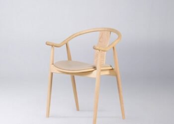 Sillón de Miko por Tsuguji Sasaki para Bendi Bangkok