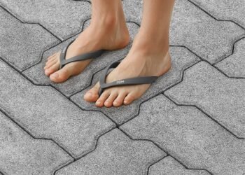 Diseños PDM pavimento de chanclas de piedra para "sorpresa y deleite"