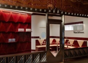 Chrysler Building Cafe de Deidra Hodgson Riffs en la ubicación de Art Deco