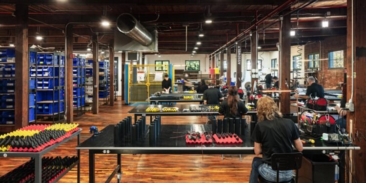 Las marcas de iluminación de EE. UU. «No regresan a la fabricación del siglo XX»