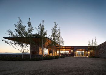 CLB diseña una casa de montaña multigeneracional en Wyoming