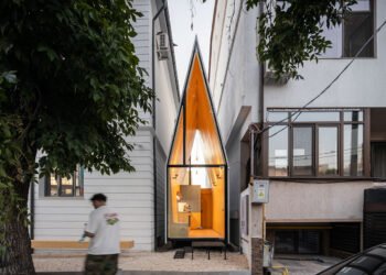 Vinklu convierte la trama olvidada en Bucarest en una pequeña cafetería