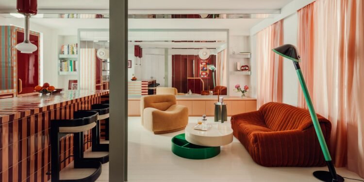 Atelier HA usa el color «como elemento estructural» en el apartamento parisino