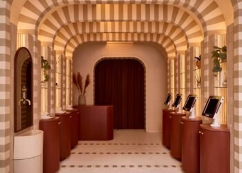 Islyn Studio Designs «Santuario para viajeros en solitario» en Nueva York