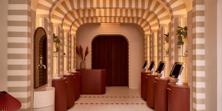 Islyn Studio Designs «Santuario para viajeros en solitario» en Nueva York