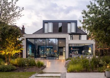 Una casa londinense de los años 20 se transforma en una casa nada común y corriente