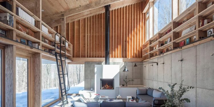 Siete salas de estar de doble altura con una sensación de gran dramatismo